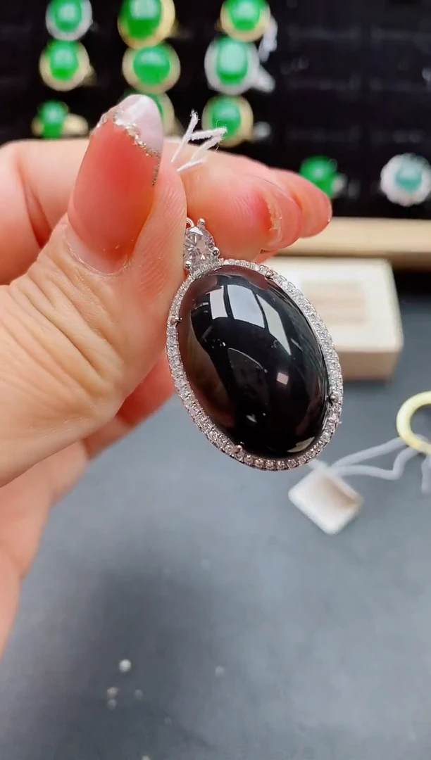 【闪购商品】翡翠吊坠(赠链)银S925镶嵌805500