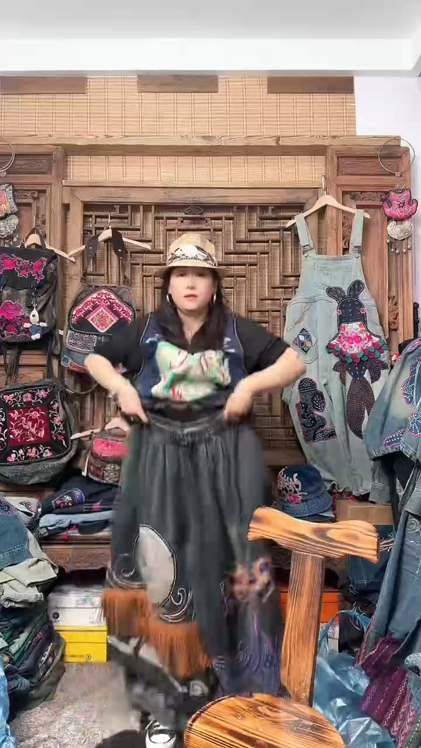 香*儿老绣裤子 每件不同