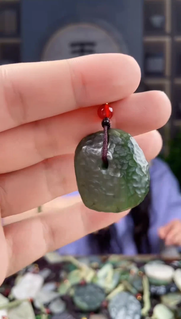 颈饰未镶嵌和田玉拍一发一，多样性发货