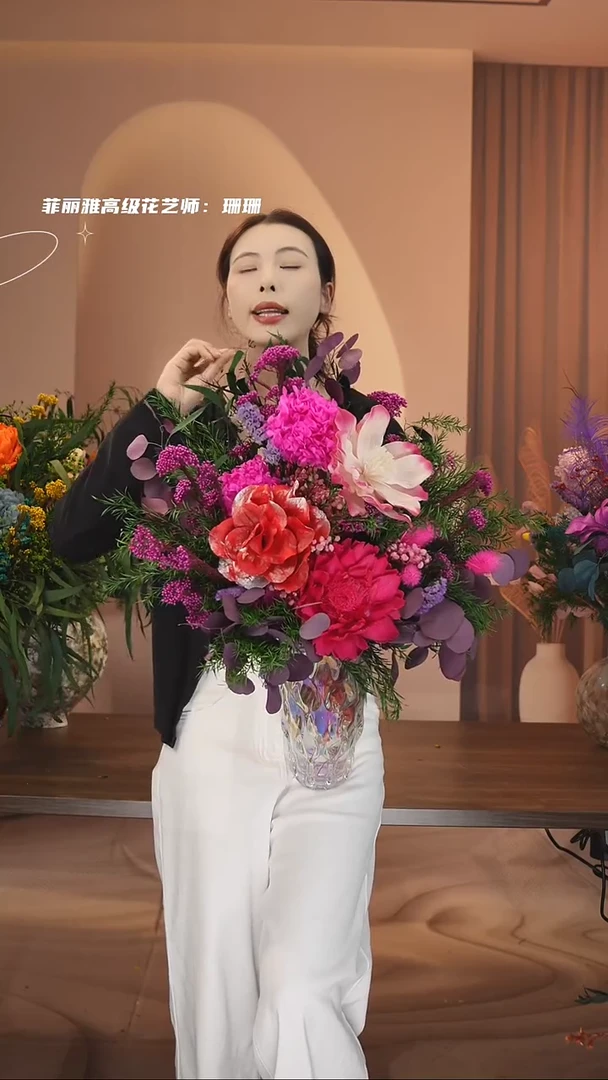 琉璃手工艺品：图片款花+花瓶