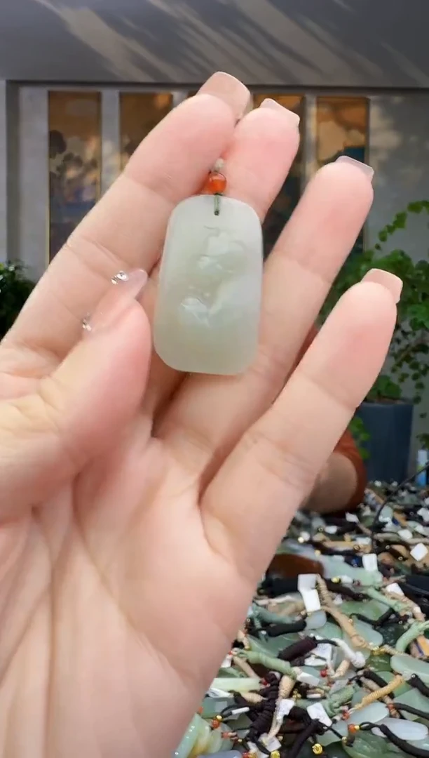 未镶嵌和田玉挂件拍一发一