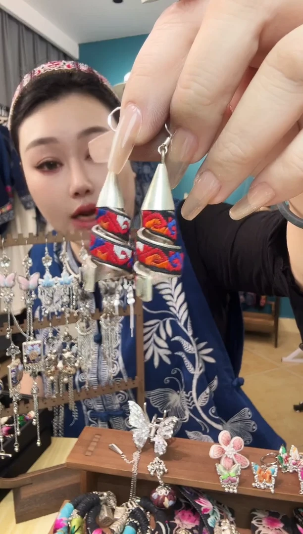 刺绣纯手工民族风刺绣耳环