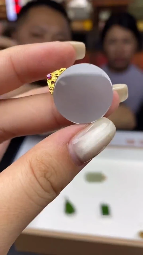 吊坠(不含链)18K金镶嵌和田玉多样性发其一-吊坠-D5153