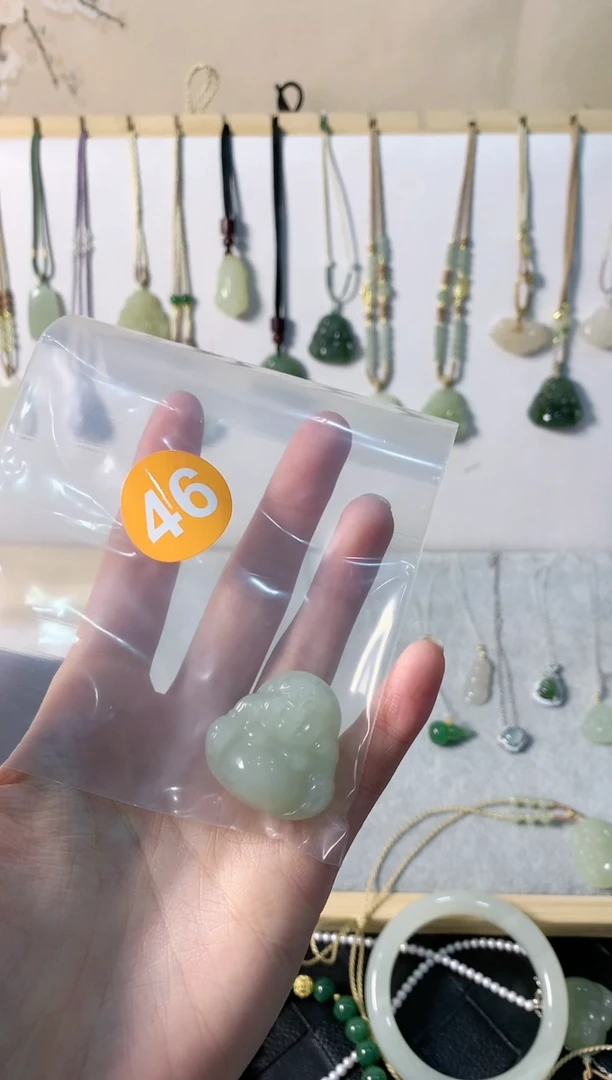 【闪购商品】和田玉颈饰未镶嵌佛公4