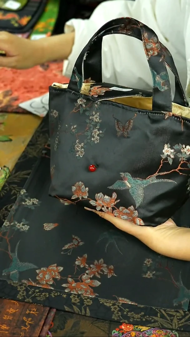 今天茶席好漂亮！