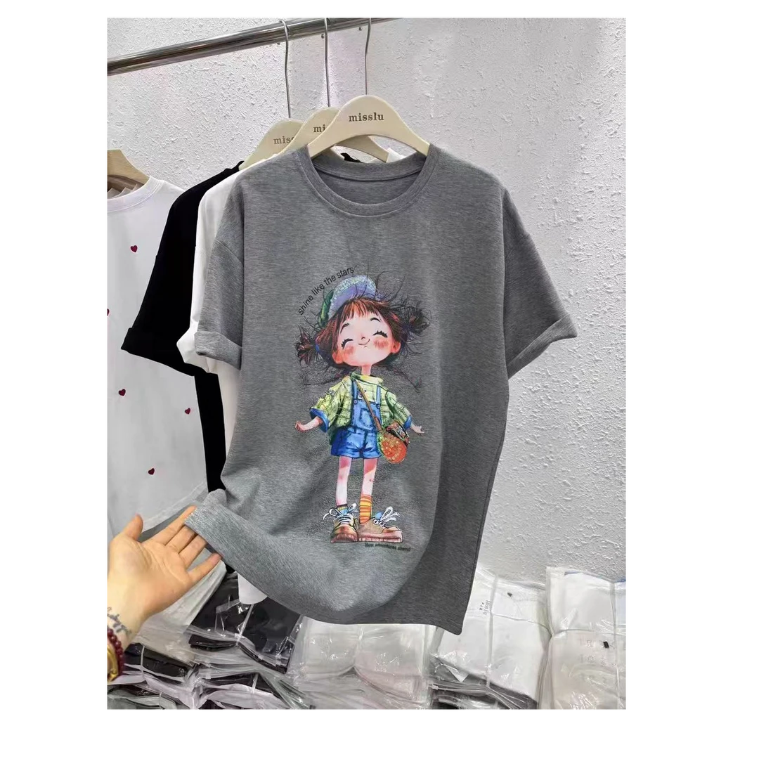 16520，女装时尚高品质卡通女孩印花圆领中长款