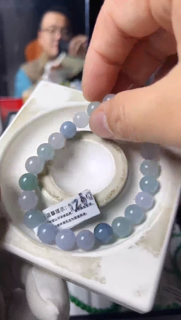 散珠翡翠翡翠手串卡9