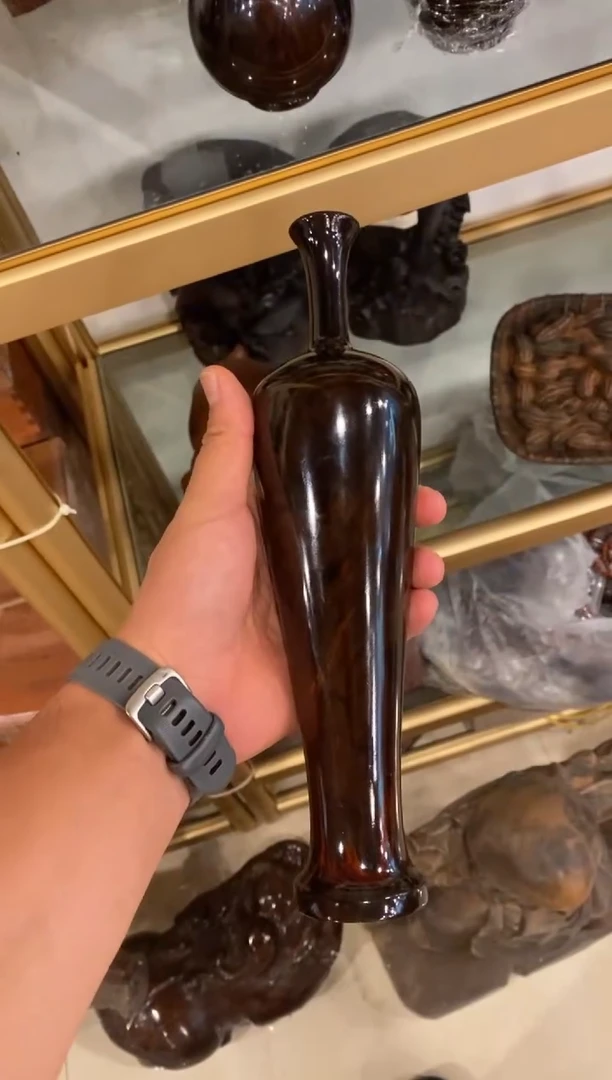 交趾黄檀（大红酸枝）T***r大红酸枝木高款花瓶