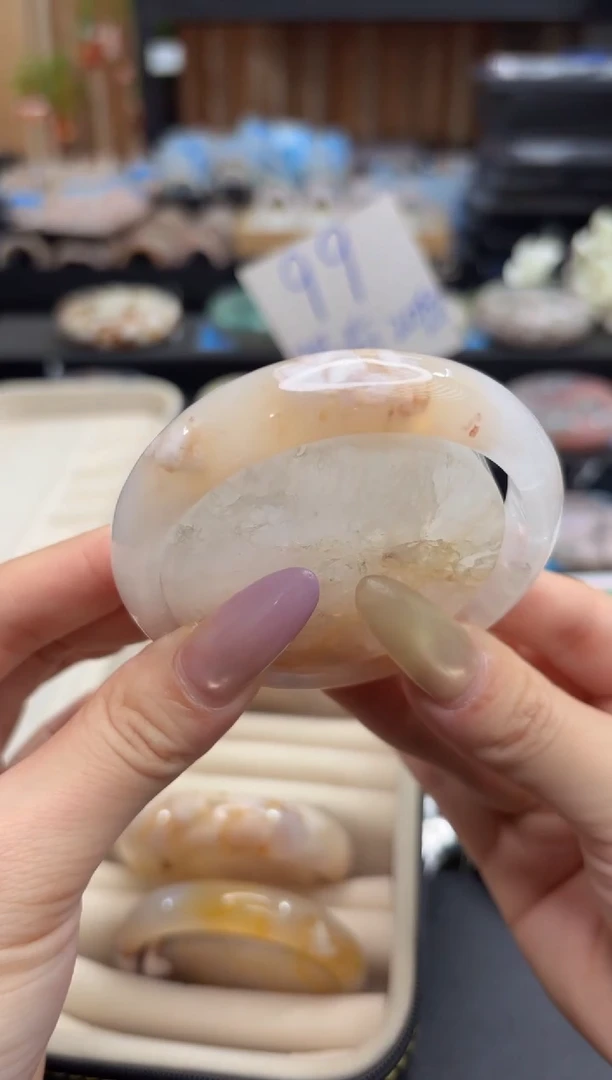 未镶嵌手镯石英质玉A561(58圈赠送镯心)