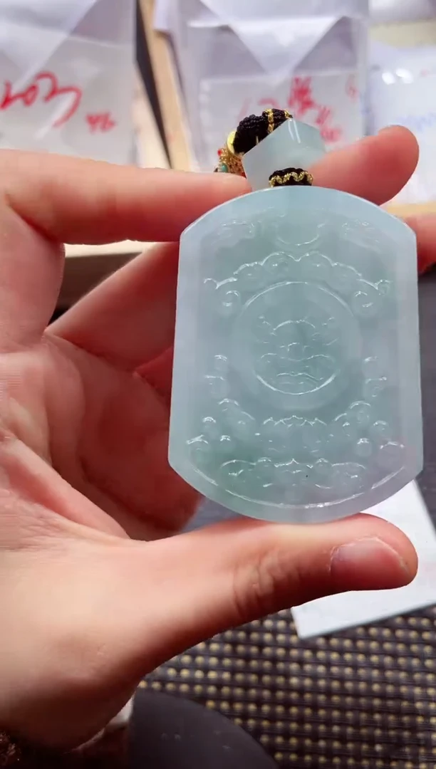 颈饰未镶嵌翡翠11111