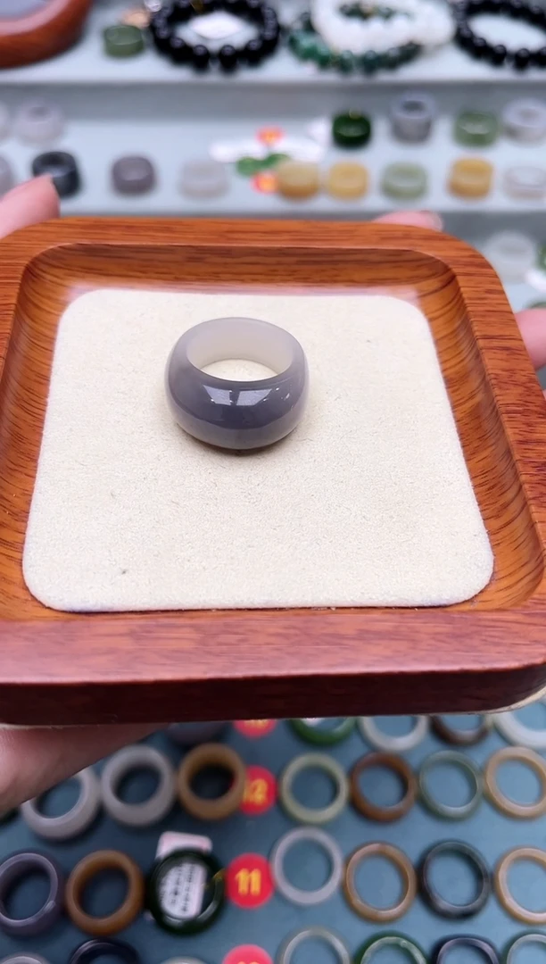 【闪购商品】和田玉戒指未镶嵌17号