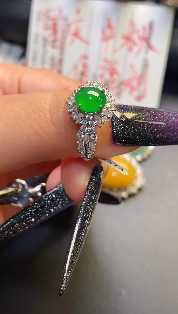 银S925镶嵌翡翠耳饰天然