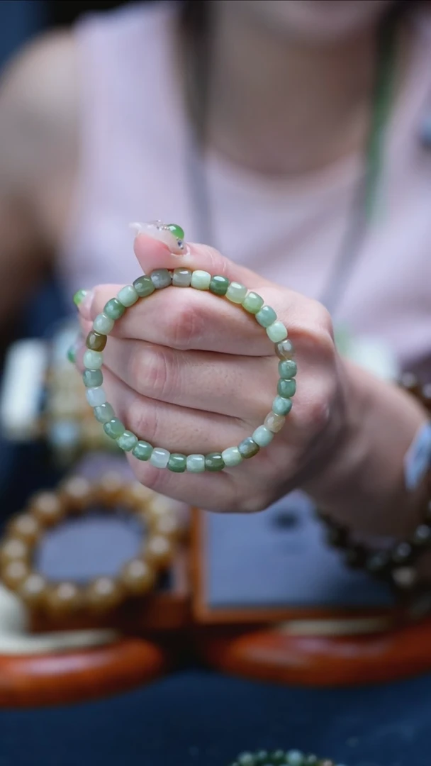 颈饰未镶嵌和田玉拍一发一 所见即所得