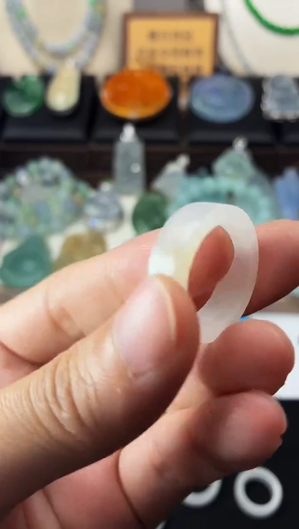 未镶嵌定制翡翠V*5024毛货不退不换