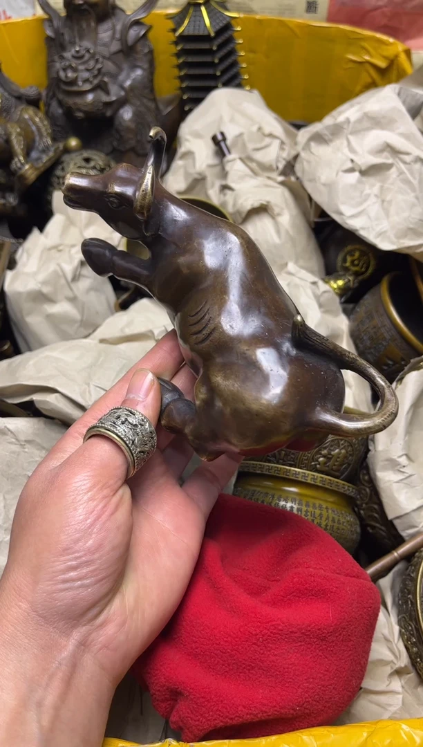 精美铜器，点击下单