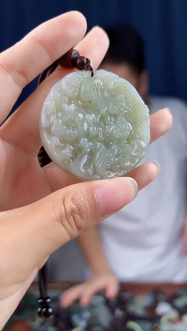 未镶嵌和田玉挂件拍一发一，多样性发货