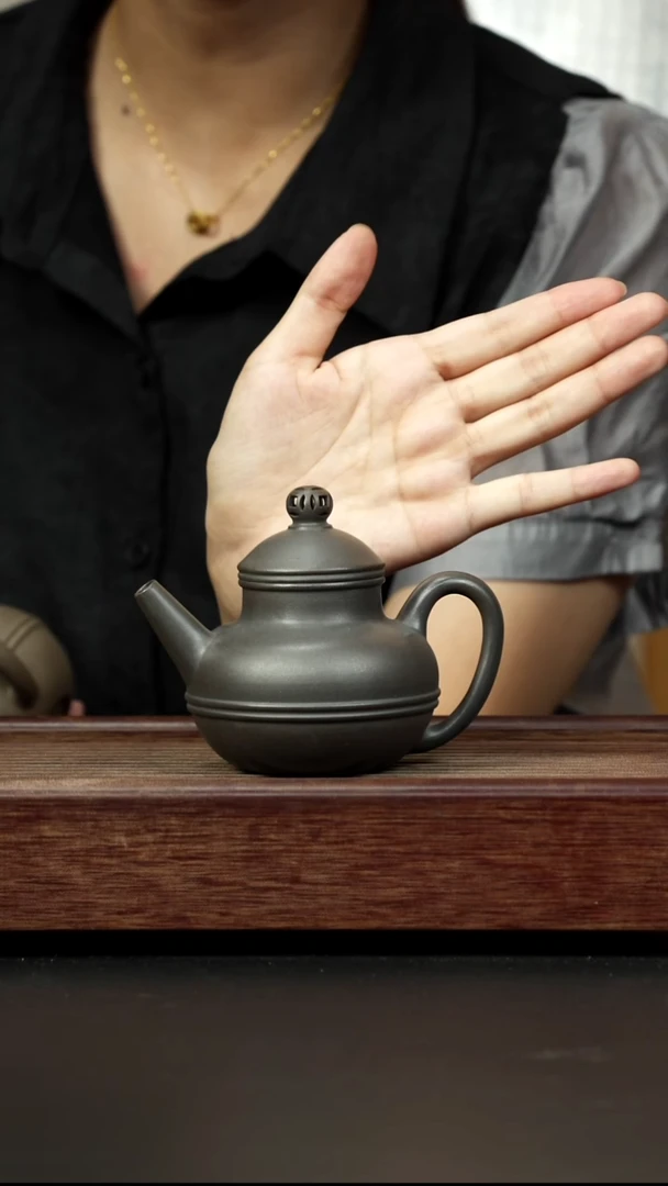 紫砂茶壶百年岩中泥 玉带