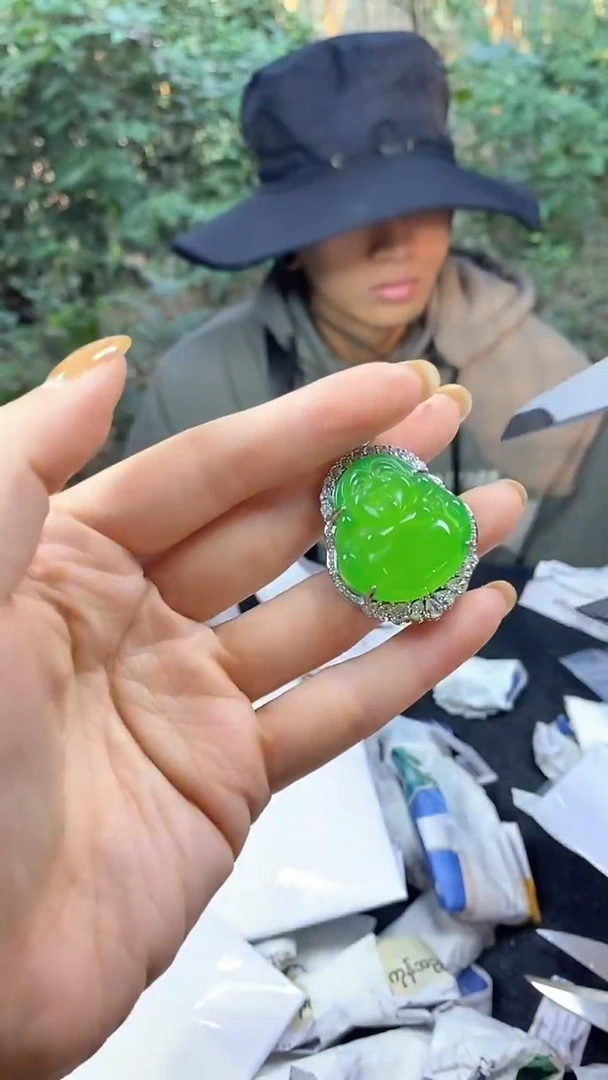 满色吊坠，所见即所得！！！