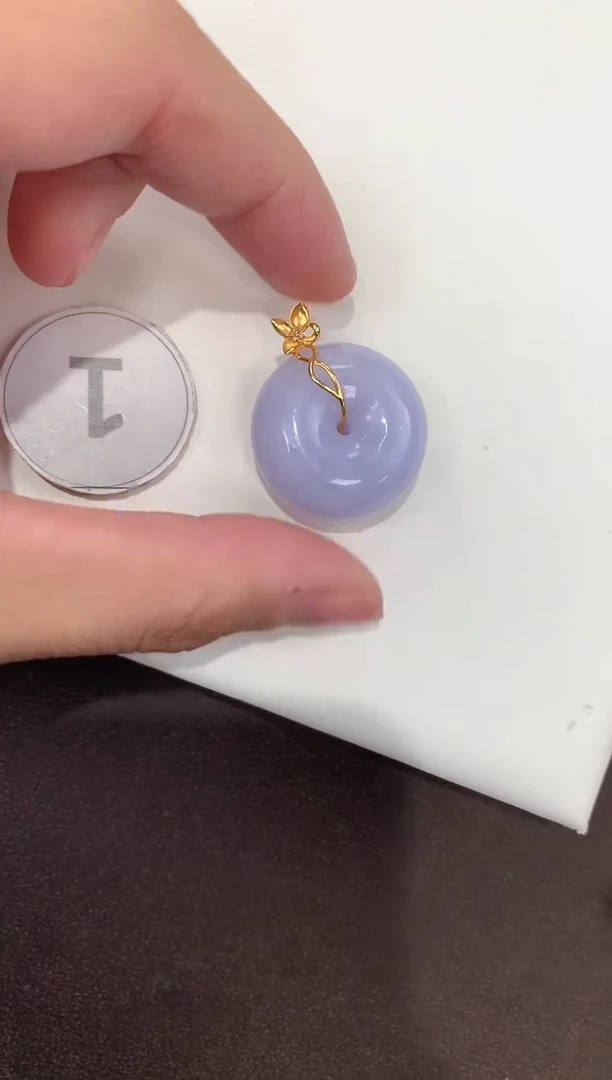 颈饰18K金镶嵌翡翠天然缅甸A货翡翠