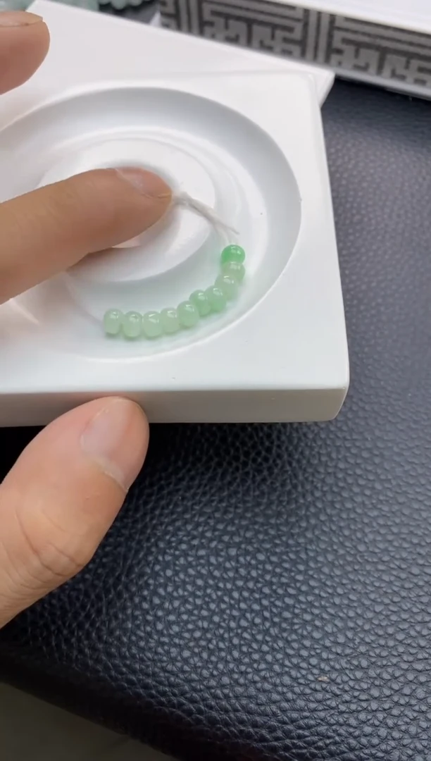 翡翠散珠5天然A货翡翠散珠