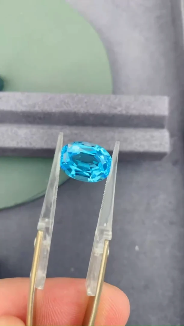 托帕石裸石6ct 托帕石
