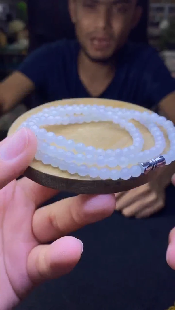 定制翡翠未镶嵌天然缅甸A货翡翠，多样性发货，拍一发一