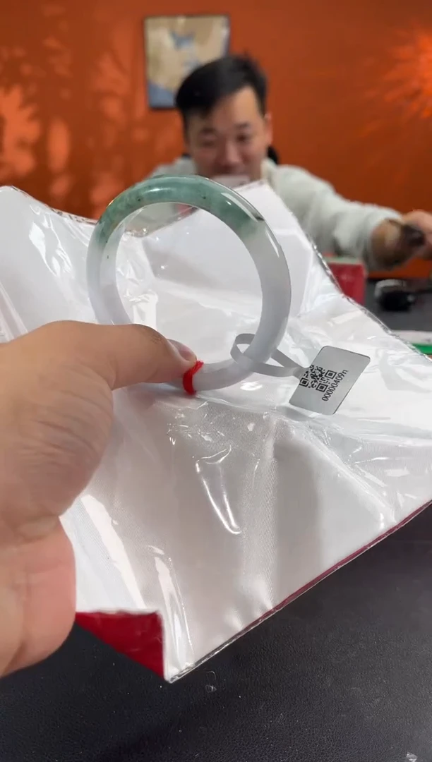 未镶嵌手镯翡翠6  58