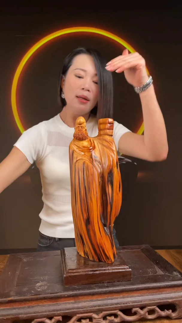 柏木（崖柏）手工摆件,先抢先得! 编号:121