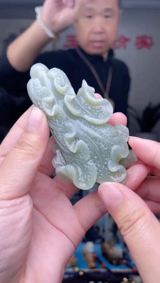 未镶嵌和田玉挂件1