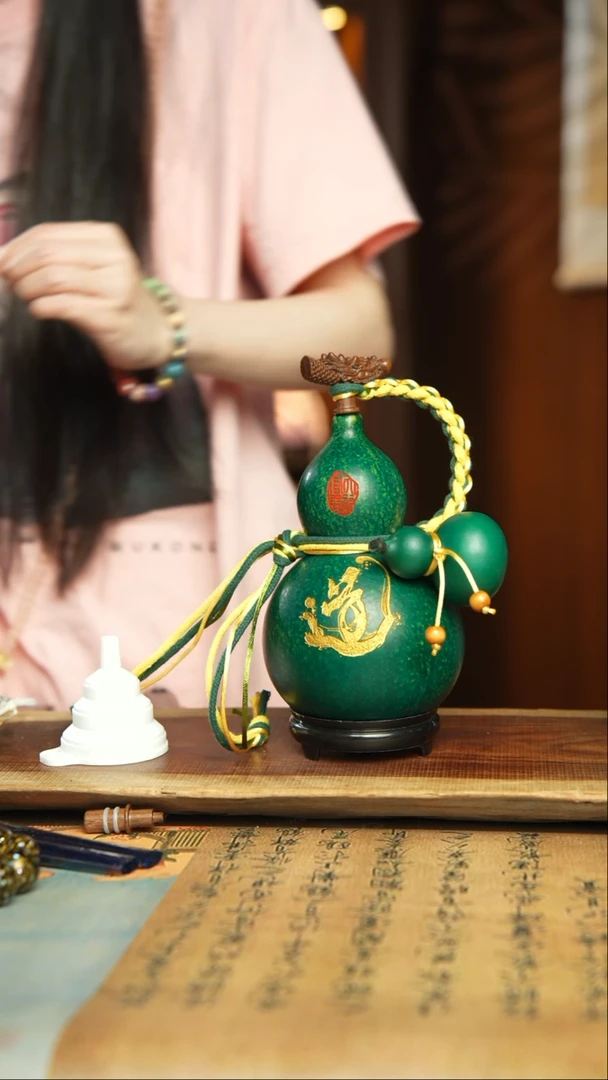 341号500ml左右非遗大漆酒葫芦