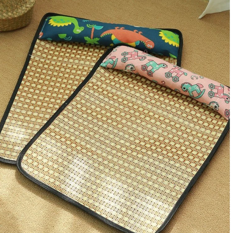 宠物必备用品宠物用品凉席夏季凉垫四季通用护颈靠枕凉席睡垫冰垫