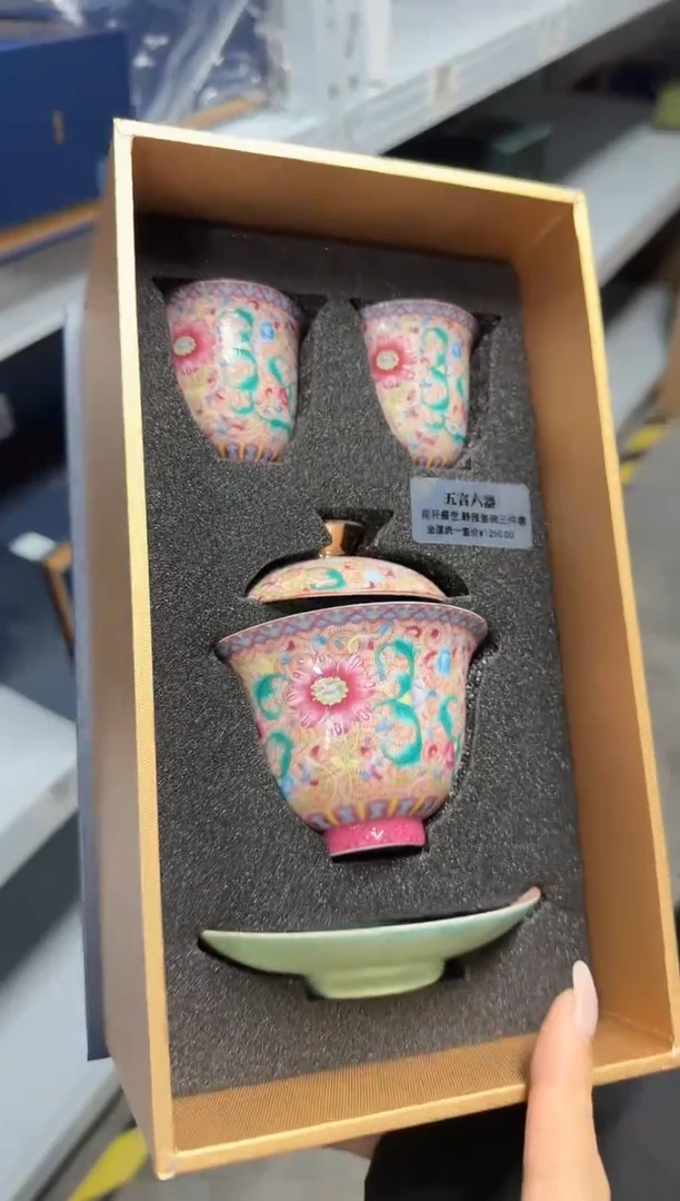 【闪购商品】小乔甄宝阁新年惊喜