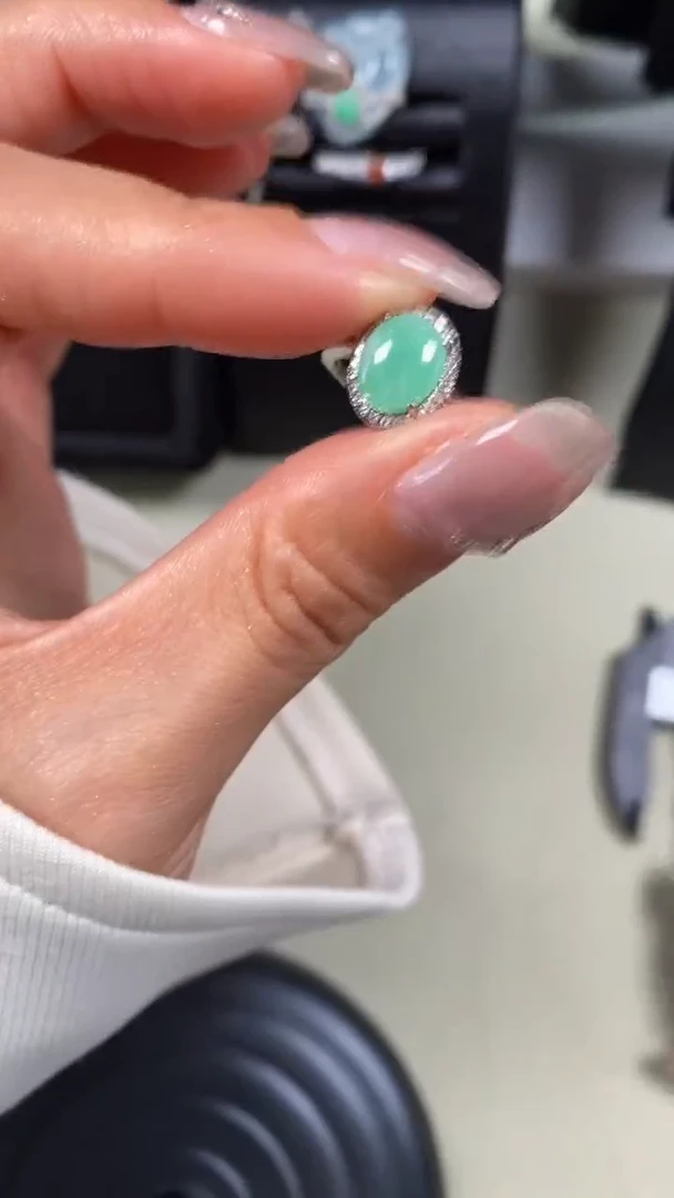 【闪购商品】翡翠戒指银S925镶嵌8213
