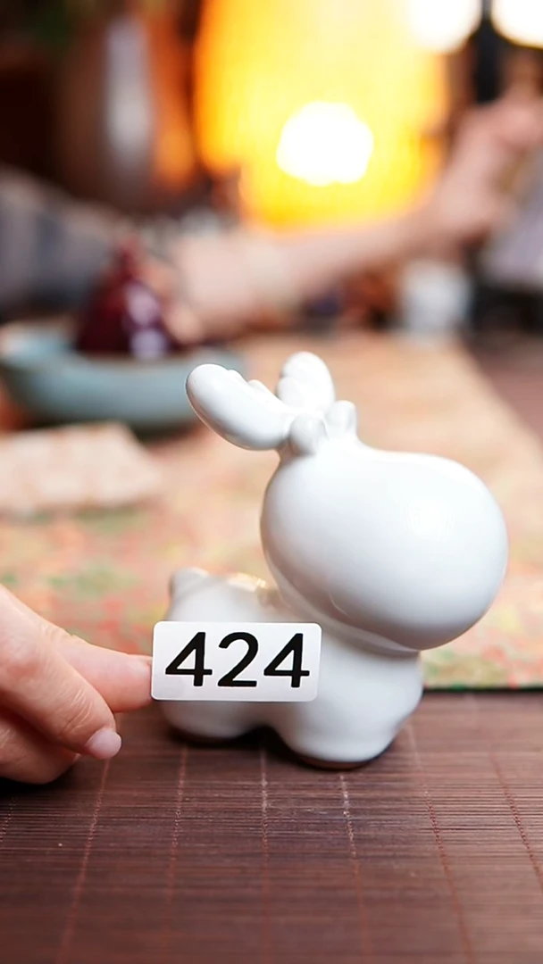 424 钧瓷 小茶宠麋鹿摆件
