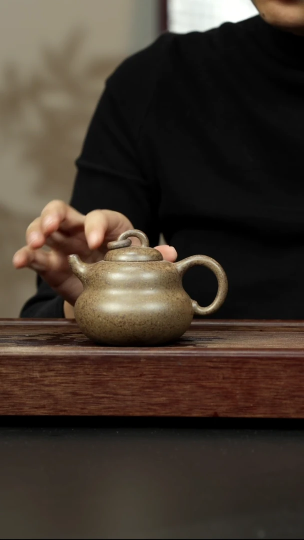紫砂茶壶本绿柴烧 葫芦