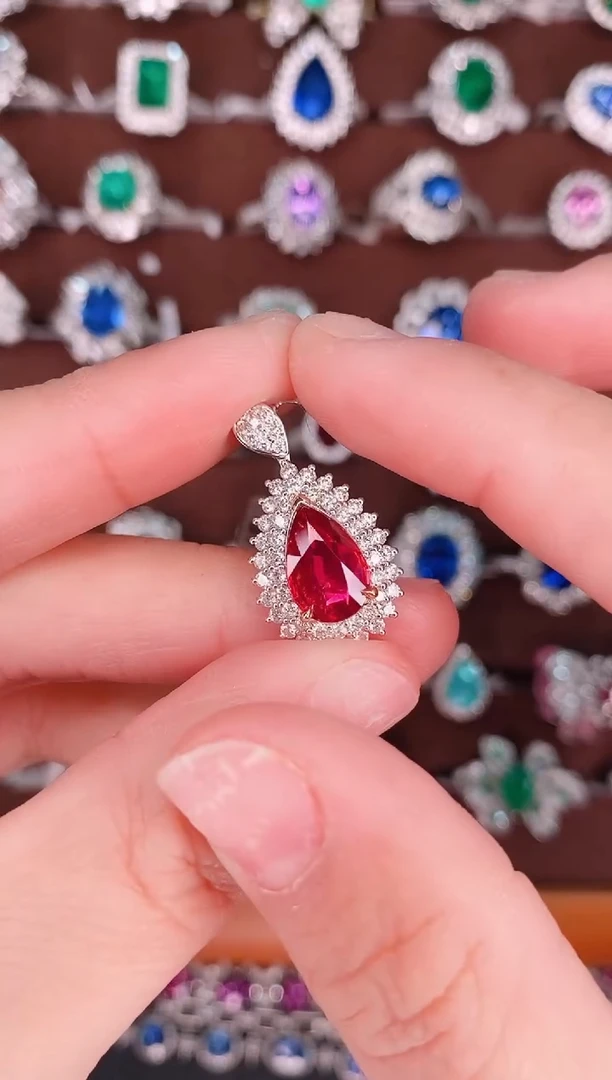 【闪购商品】红宝石18K金吊坠18K金镶嵌.