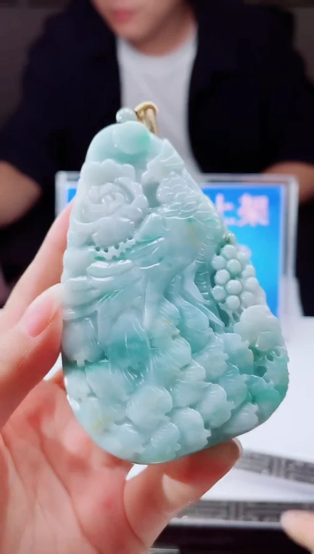 颈饰未镶嵌翡翠翡翠多样性发其一