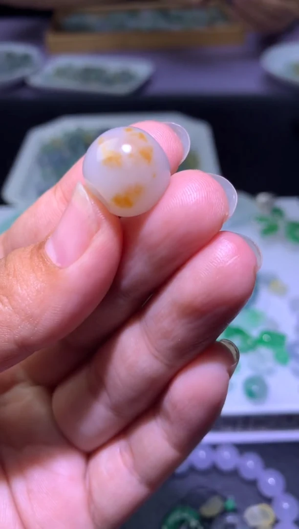 未镶嵌定制翡翠毛货