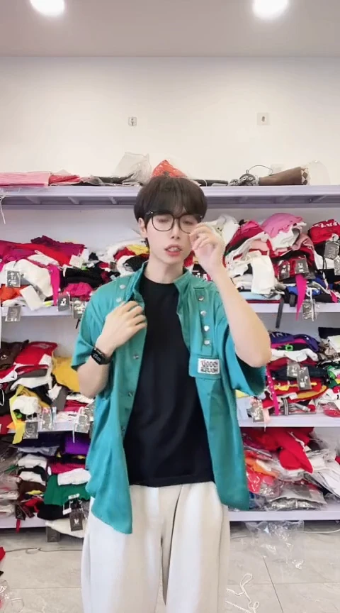 闪电购精品女装148S