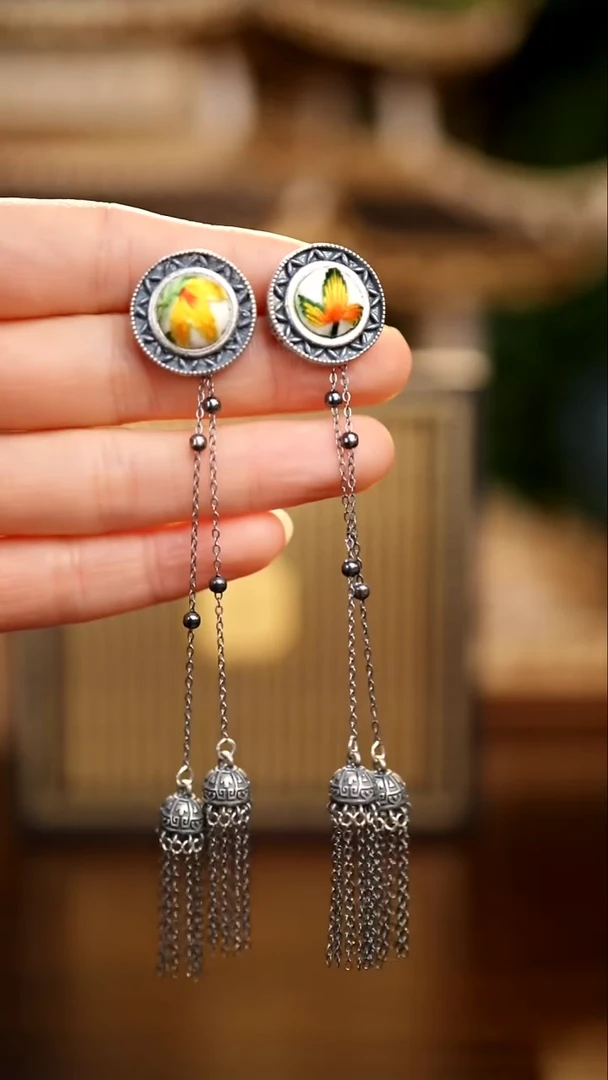 刺绣私人定制苗族手工A869