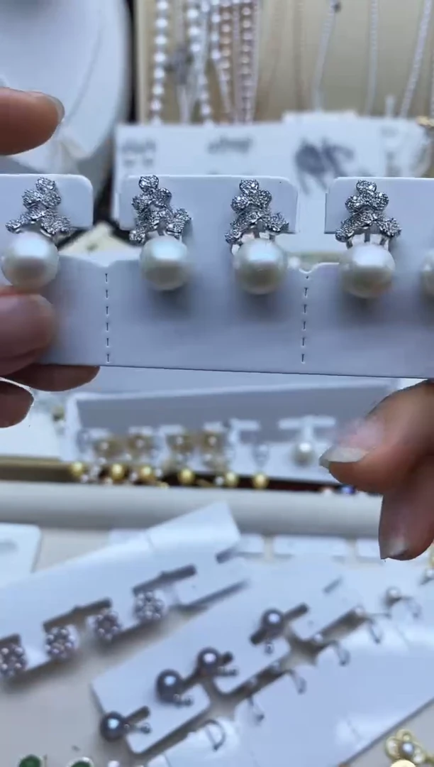 未镶嵌耳饰淡水珍珠耳环