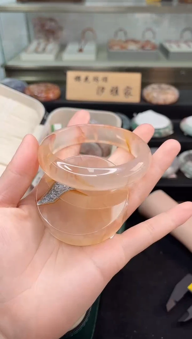 未镶嵌手镯石英质玉62圈口（赠品镯心）S948812