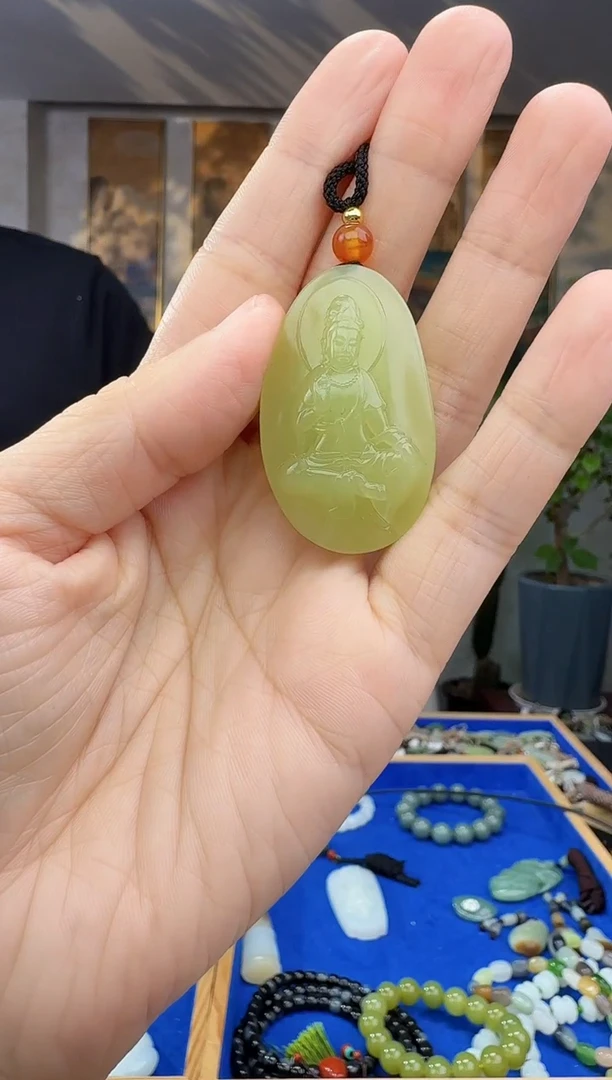未镶嵌和田玉挂件拍一发一