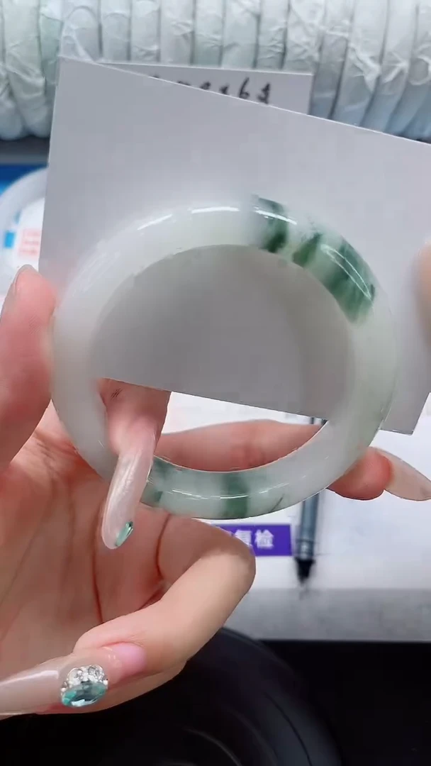 未镶嵌手镯石英质玉19-55/56