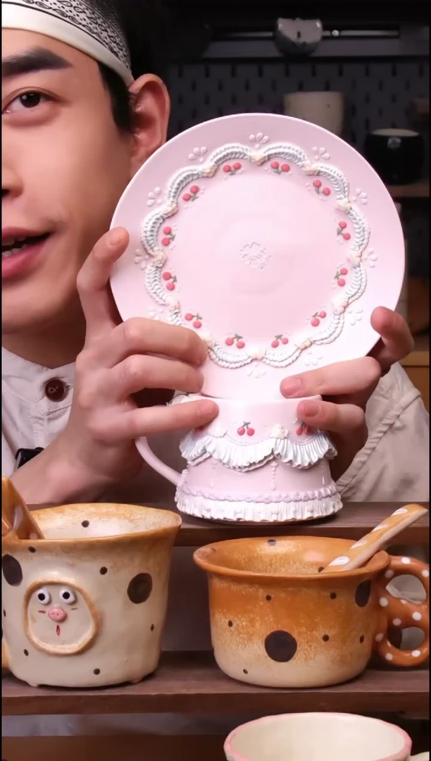杯子景德镇可爱设计师款陶瓷（粉色杯碟套组）