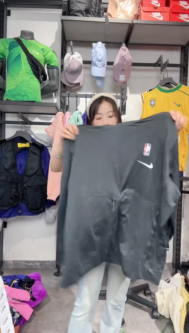 1702   编码 瑕疵款直播间过款为准 尺码 2XL