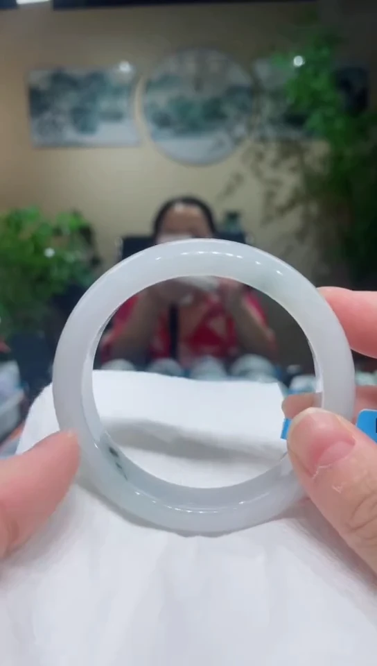 未镶嵌手镯翡翠翡翠5556