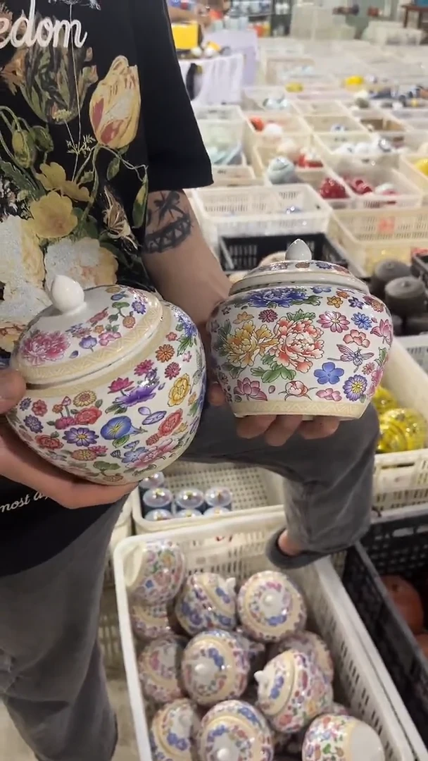 摆件陶瓷茶叶罐密封罐