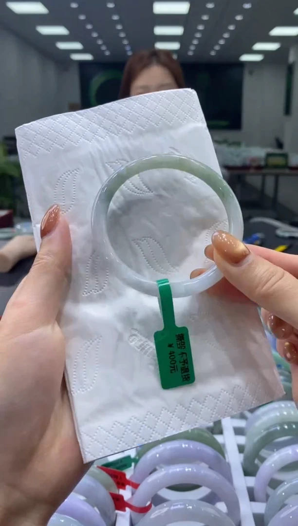 未镶嵌手镯翡翠0041009