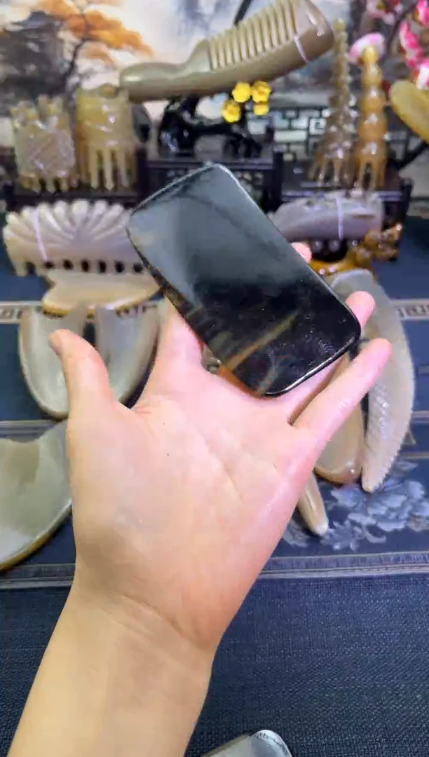 云南老白水邦****暖白水黑金刚刮板